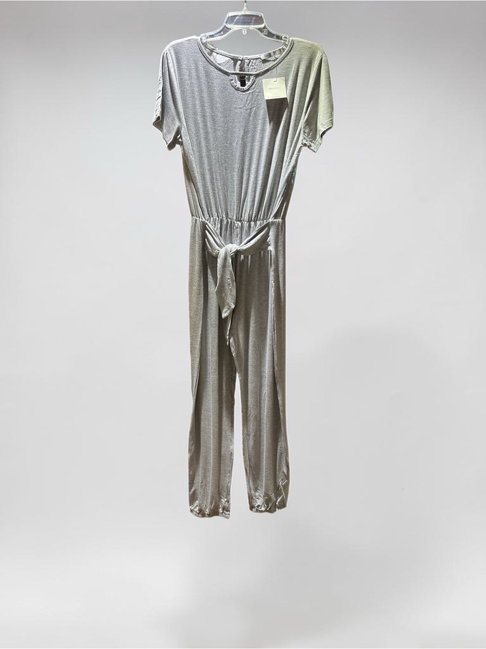 Short Sleeve Tie-Waist Jumpsuit in Light Gray